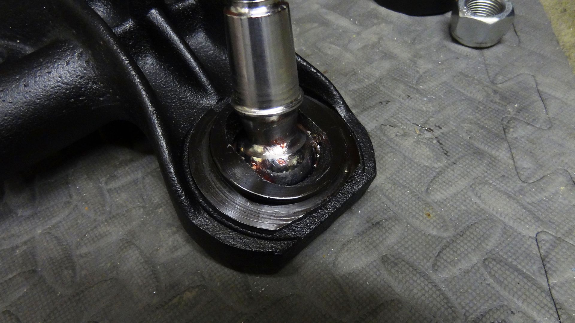 Vanagon View topic Greasing new ball joints and tie